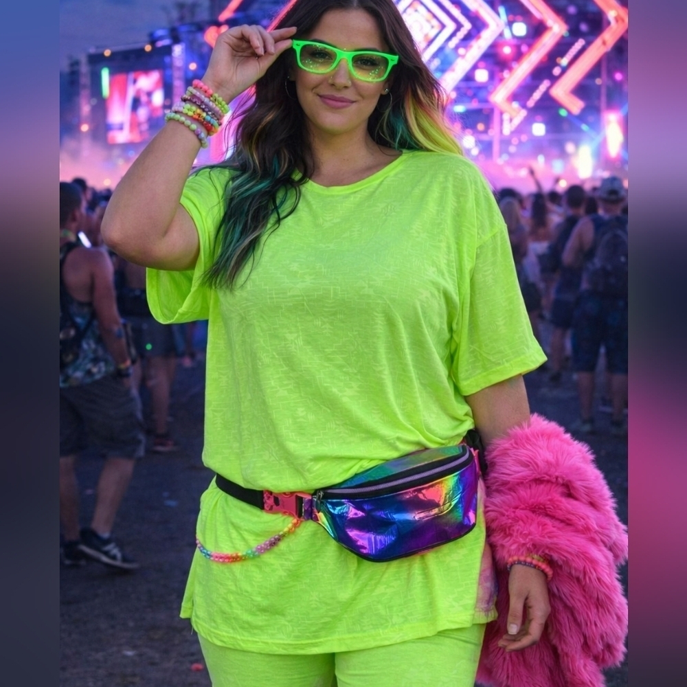NWT 2 Fly Neon Green- Yellow T-Shirt Size L/XL